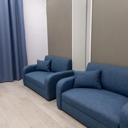 Pietre Azzurre 4*