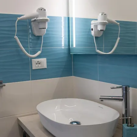 Pietre Azzurre 4*